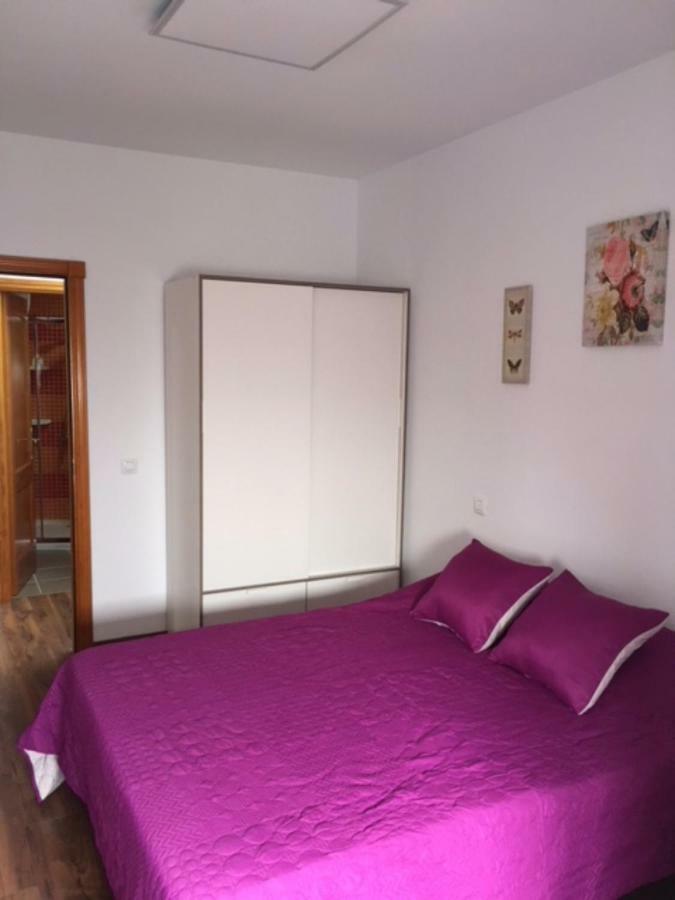 Apartamentos Cerca Del Aeropuerto Ingenio Exteriör bild