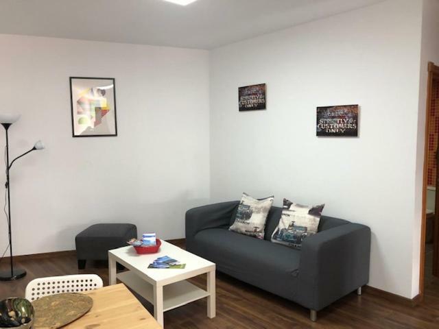 Apartamentos Cerca Del Aeropuerto Ingenio Exteriör bild